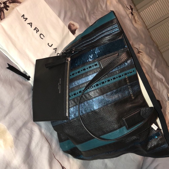 Marc Jacobs Handbags - Retail is $900. Marc Jacobs WINGMAN